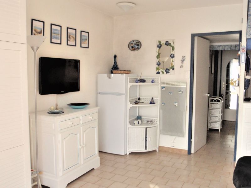 photo 9 Owner direct vacation rental Bandol studio Provence-Alpes-Cte d'Azur Var Living room