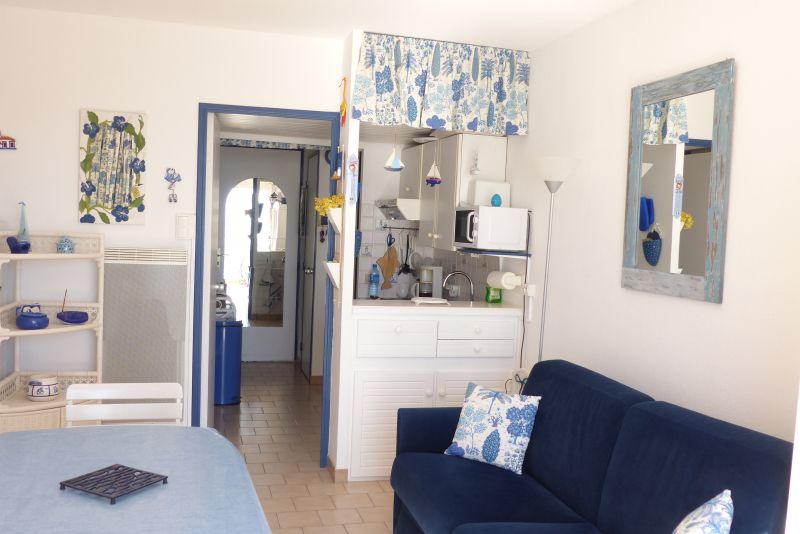 photo 13 Owner direct vacation rental Bandol studio Provence-Alpes-Cte d'Azur Var Living room