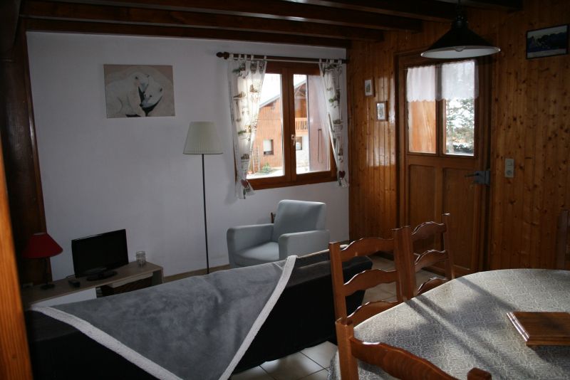 photo 8 Owner direct vacation rental Samons appartement Rhone-Alps Haute-Savoie Living room