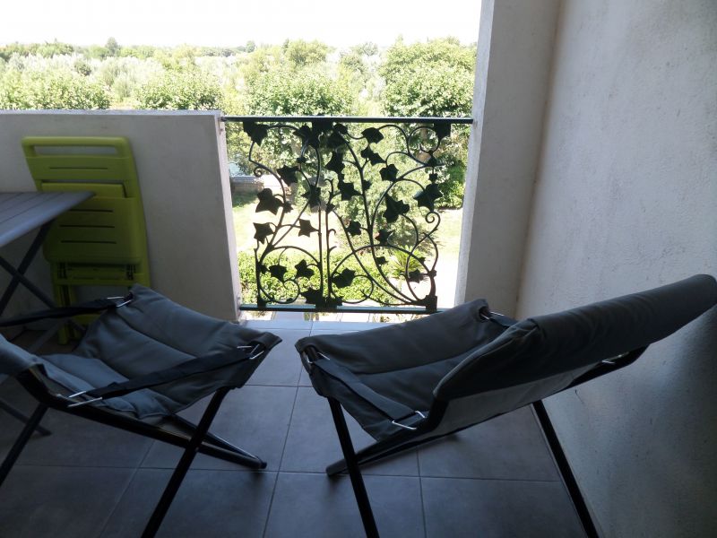 photo 14 Owner direct vacation rental Srignan Plage appartement Languedoc-Roussillon Hrault Covered balcony