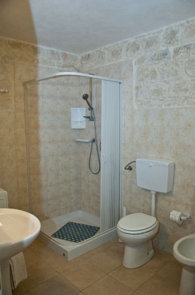 photo 15 Owner direct vacation rental Sampieri appartement Sicily Ragusa Province bathroom