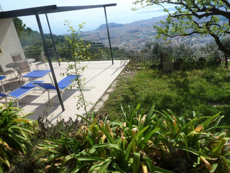 photo 8 Owner direct vacation rental Nice appartement Provence-Alpes-Cte d'Azur Alpes-Maritimes Terrace