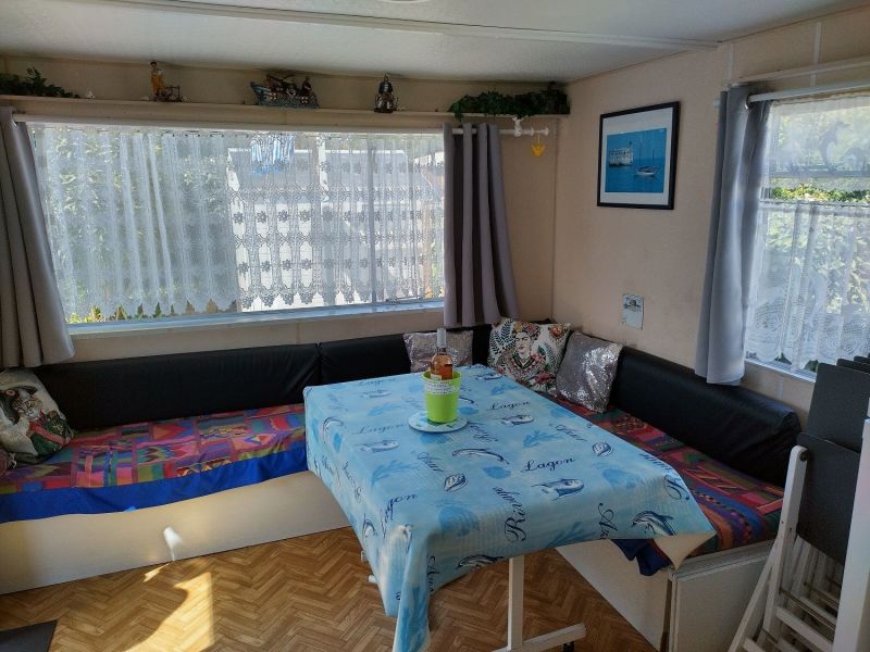photo 9 Owner direct vacation rental La Cotinire mobilhome Poitou-Charentes Charente-Maritime Living room