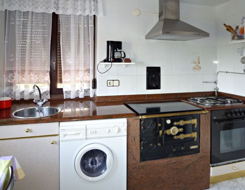 photo 18 Owner direct vacation rental Somo gite Cantabria Cantabria Separate kitchen 2