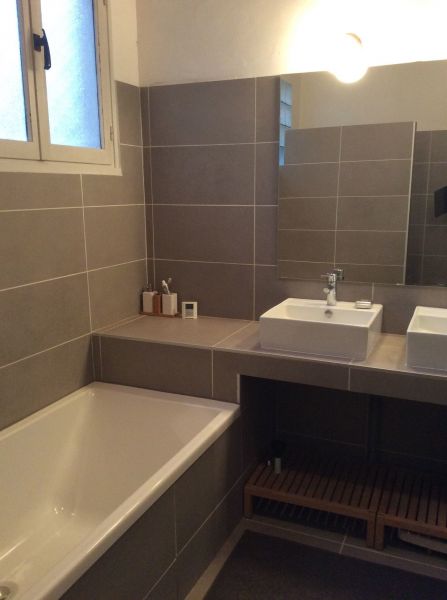 photo 16 Owner direct vacation rental Cap Ferret villa Aquitaine Gironde bathroom