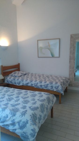 photo 11 Owner direct vacation rental Albufeira maison Algarve  bedroom 2
