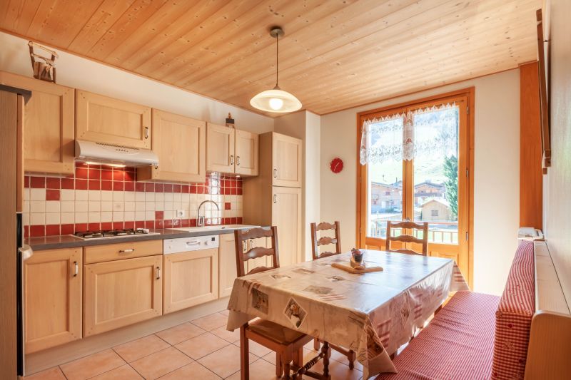 photo 1 Owner direct vacation rental Morzine appartement Rhone-Alps Haute-Savoie Separate kitchen