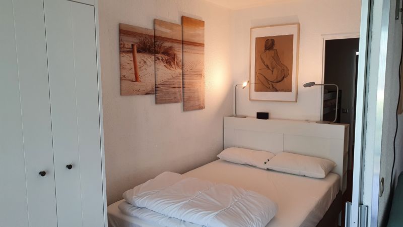 photo 8 Owner direct vacation rental Le Grau du Roi appartement Languedoc-Roussillon Gard bedroom