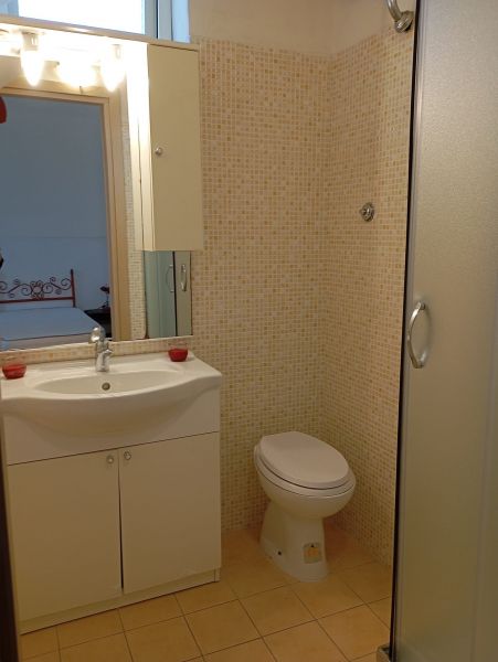 photo 3 Owner direct vacation rental Pula appartement Sardinia Cagliari Province bathroom 2