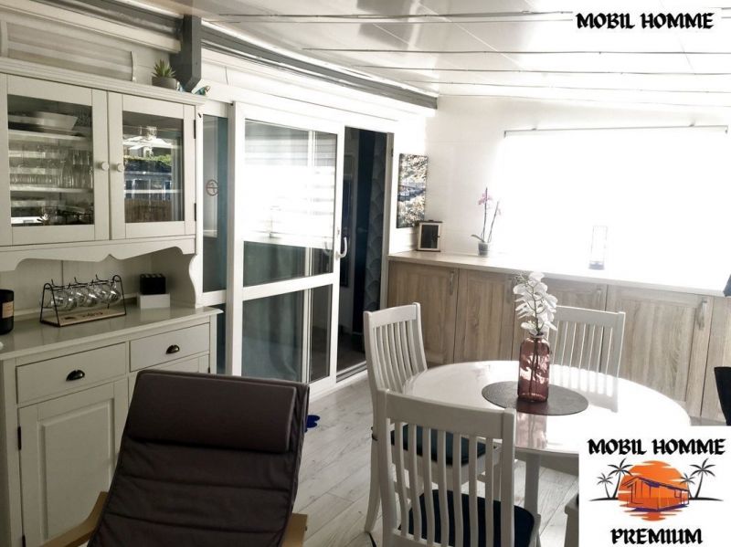 photo 8 Owner direct vacation rental Frjus mobilhome Provence-Alpes-Cte d'Azur Var Lounge