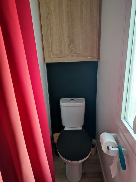 photo 18 Owner direct vacation rental Frjus mobilhome Provence-Alpes-Cte d'Azur Var Bathroom w/toilet only
