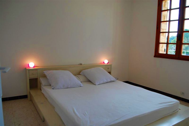 photo 10 Owner direct vacation rental Carpentras villa Provence-Alpes-Cte d'Azur Vaucluse bedroom 3