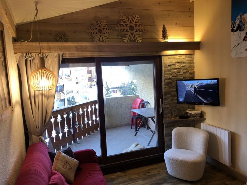 photo 17 Owner direct vacation rental Alpe d'Huez appartement Rhone-Alps Isre Living room