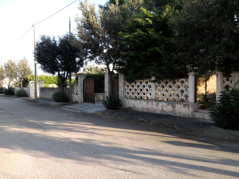 photo 8 Owner direct vacation rental Ostuni appartement Puglia Brindisi Province View of the property from outside