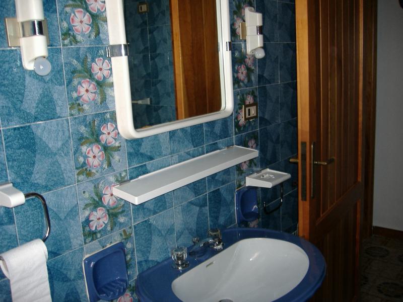 photo 4 Owner direct vacation rental Torre delle Stelle villa Sardinia Cagliari Province bathroom