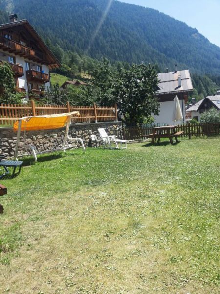 photo 8 Owner direct vacation rental Peio (Pejo) appartement Trentino-South Tyrol Trento Province Garden