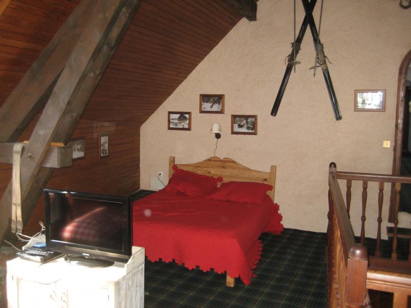 photo 8 Owner direct vacation rental Luchon Superbagneres maison Midi-Pyrnes Haute Garonne bedroom 1