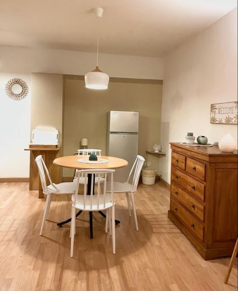 photo 4 Owner direct vacation rental L'Hermitage appartement   Kitchenette