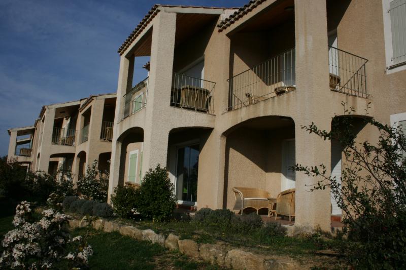 photo 1 Owner direct vacation rental Orange gite Provence-Alpes-Cte d'Azur Vaucluse View of the property from outside