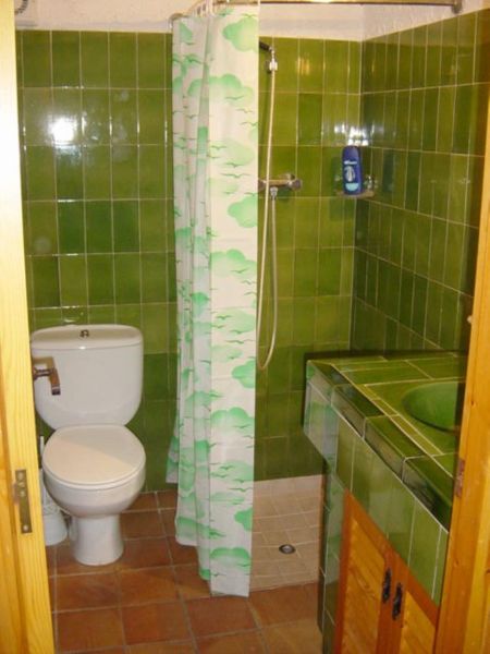 photo 7 Owner direct vacation rental Llana appartement Catalonia Girona (province of) bathroom