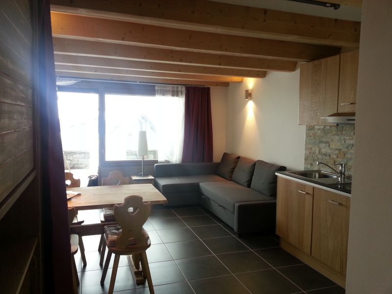 photo 1 Owner direct vacation rental Courchevel studio Rhone-Alps Savoie Living room