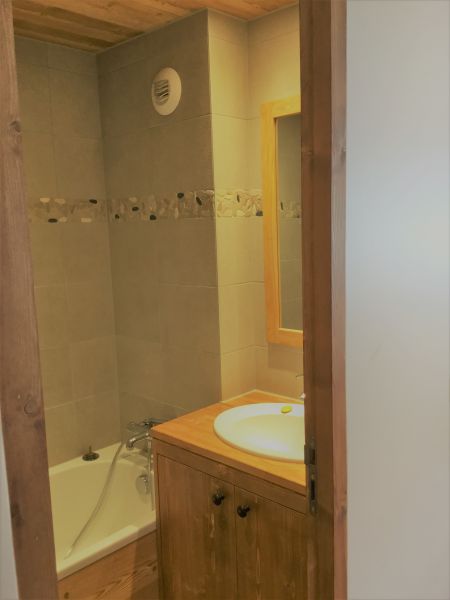 photo 10 Owner direct vacation rental Valmorel appartement Rhone-Alps Savoie bathroom