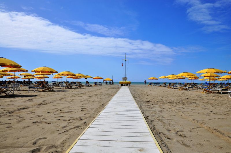 photo 17 Owner direct vacation rental Viareggio mobilhome Tuscany Lucca Province Beach