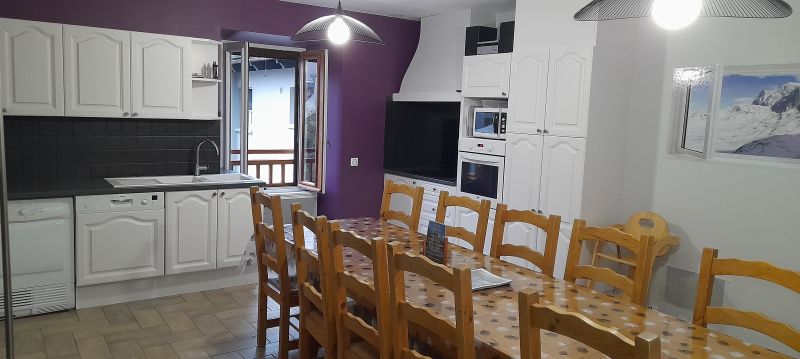 photo 2 Owner direct vacation rental Saint Lary Soulan chalet Midi-Pyrnes Hautes-Pyrnes Separate kitchen