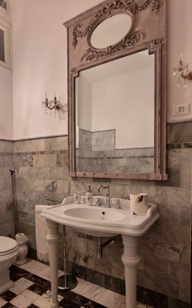 photo 18 Owner direct vacation rental Camaiore appartement Tuscany Lucca Province bathroom 1