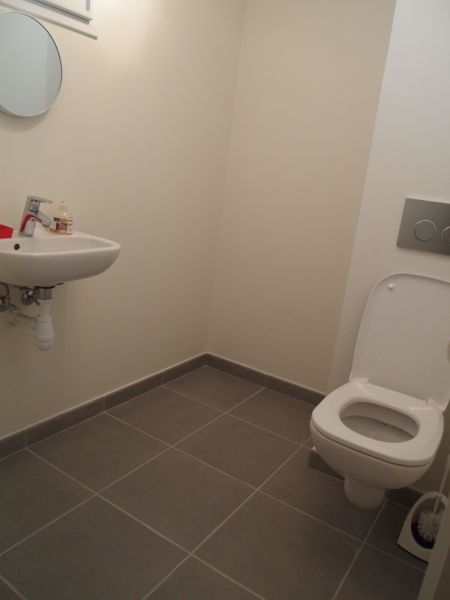 photo 1 Owner direct vacation rental Thonon Les Bains appartement Rhone-Alps Haute-Savoie Bathroom w/toilet only