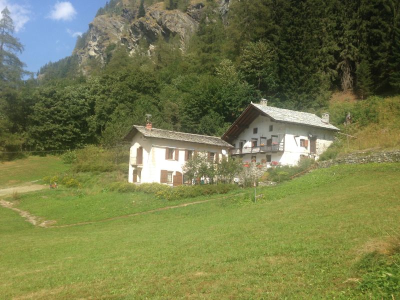 photo 4 Owner direct vacation rental Gressoney Saint Jean chalet Aosta Valley Aosta Province View of the property from outside