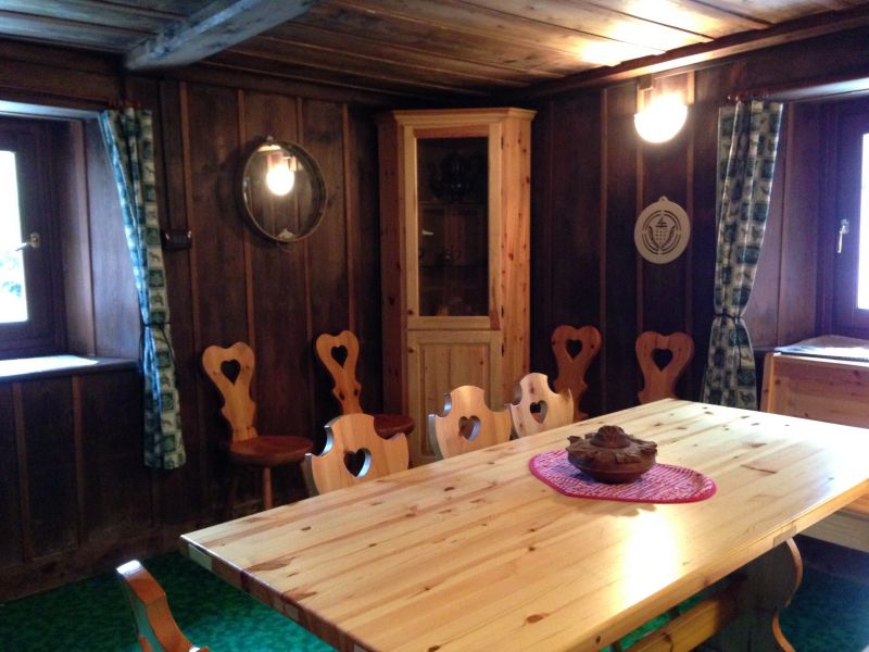 photo 13 Owner direct vacation rental Gressoney Saint Jean chalet Aosta Valley Aosta Province Dining room