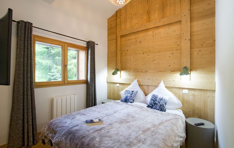 photo 19 Owner direct vacation rental Les 2 Alpes chalet Rhone-Alps Isre bedroom 6