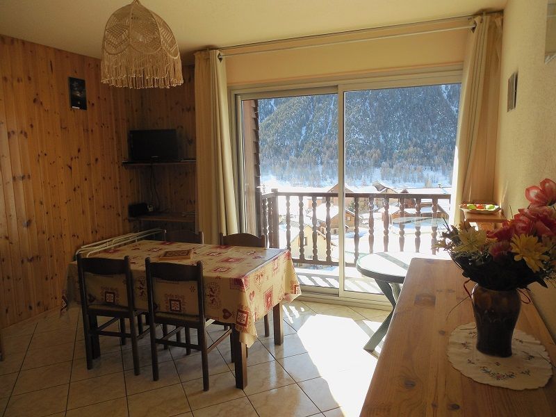 photo 1 Owner direct vacation rental Ceillac en Queyras appartement Provence-Alpes-Cte d'Azur Hautes-Alpes Living room