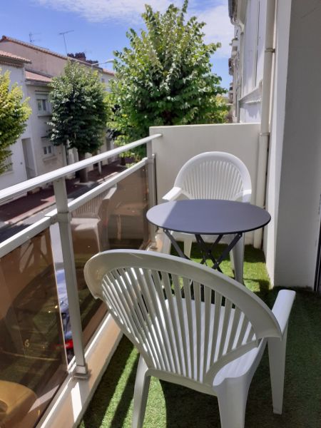 photo 1 Owner direct vacation rental Royan appartement   Balcony