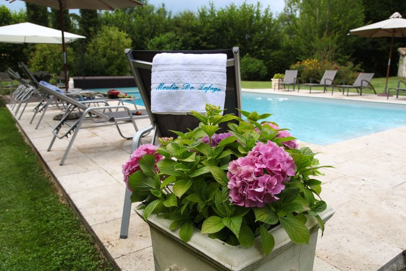 photo 11 Owner direct vacation rental Lauzerte gite Midi-Pyrnes Tarn et Garonne Swimming pool
