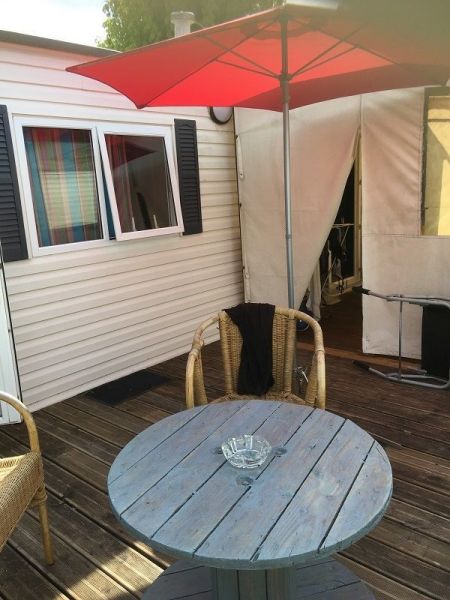 photo 11 Owner direct vacation rental Meschers mobilhome Poitou-Charentes Charente-Maritime Terrace