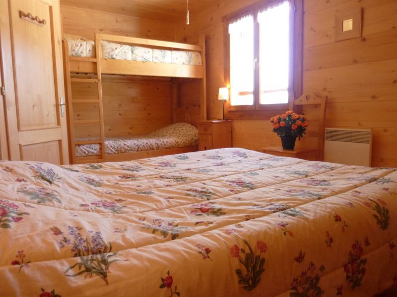 photo 12 Owner direct vacation rental Les Orres chalet Provence-Alpes-Cte d'Azur Hautes-Alpes bedroom 7