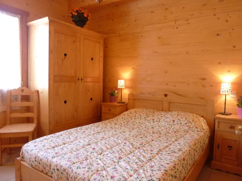 photo 6 Owner direct vacation rental Les Orres chalet Provence-Alpes-Cte d'Azur Hautes-Alpes bedroom 1