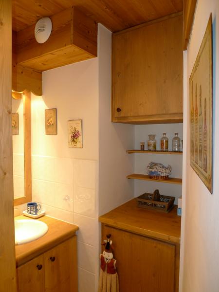 photo 12 Owner direct vacation rental Valmorel appartement Rhone-Alps Savoie Half bath