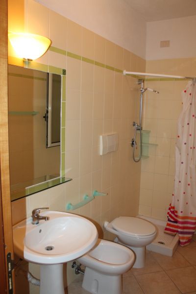 photo 7 Owner direct vacation rental Vieste gite Puglia Foggia Province bathroom