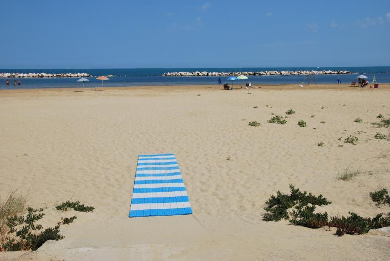 photo 3 Owner direct vacation rental Termoli studio Molise Campobasso Province View of the property from outside