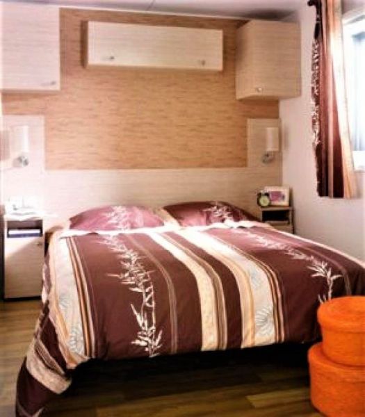 photo 7 Owner direct vacation rental La Cadire d'Azur mobilhome Provence-Alpes-Cte d'Azur Var bedroom 2