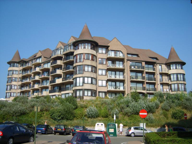 photo 0 Owner direct vacation rental De Panne appartement West-Flanders  View of the property from outside