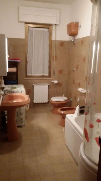 photo 9 Owner direct vacation rental Silvi Marina appartement Abruzzo Teramo Province bathroom 1