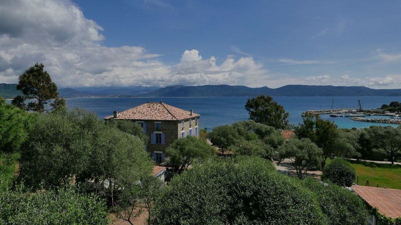 photo 6 Owner direct vacation rental Porto Pollo studio Corsica Corse du Sud View of the property from outside