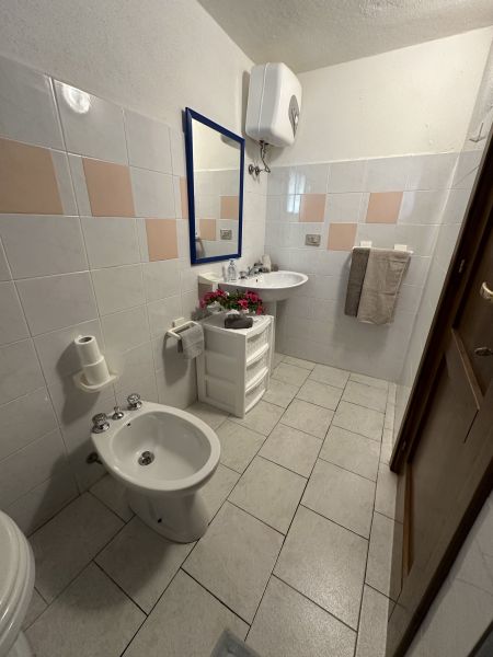 photo 13 Owner direct vacation rental Valledoria appartement Sardinia Sassari Province bathroom