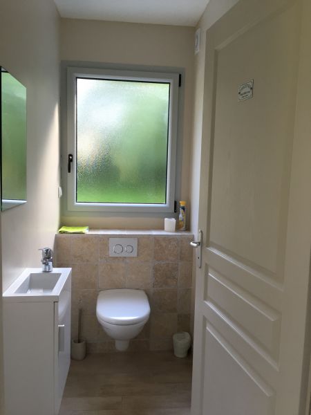 photo 17 Owner direct vacation rental Wissant maison Nord-Pas de Calais Pas de Calais Bathroom w/toilet only