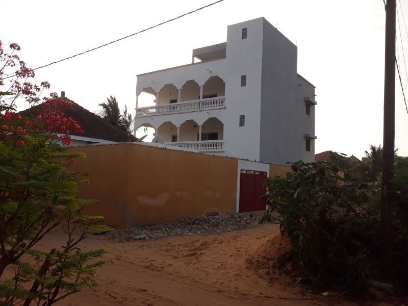 photo 18 Owner direct vacation rental Saly appartement   View of the property from outside