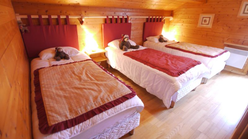 photo 13 Owner direct vacation rental Les Gets chalet Rhone-Alps Haute-Savoie bedroom 5